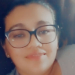 Meet your Posher, Beatriz